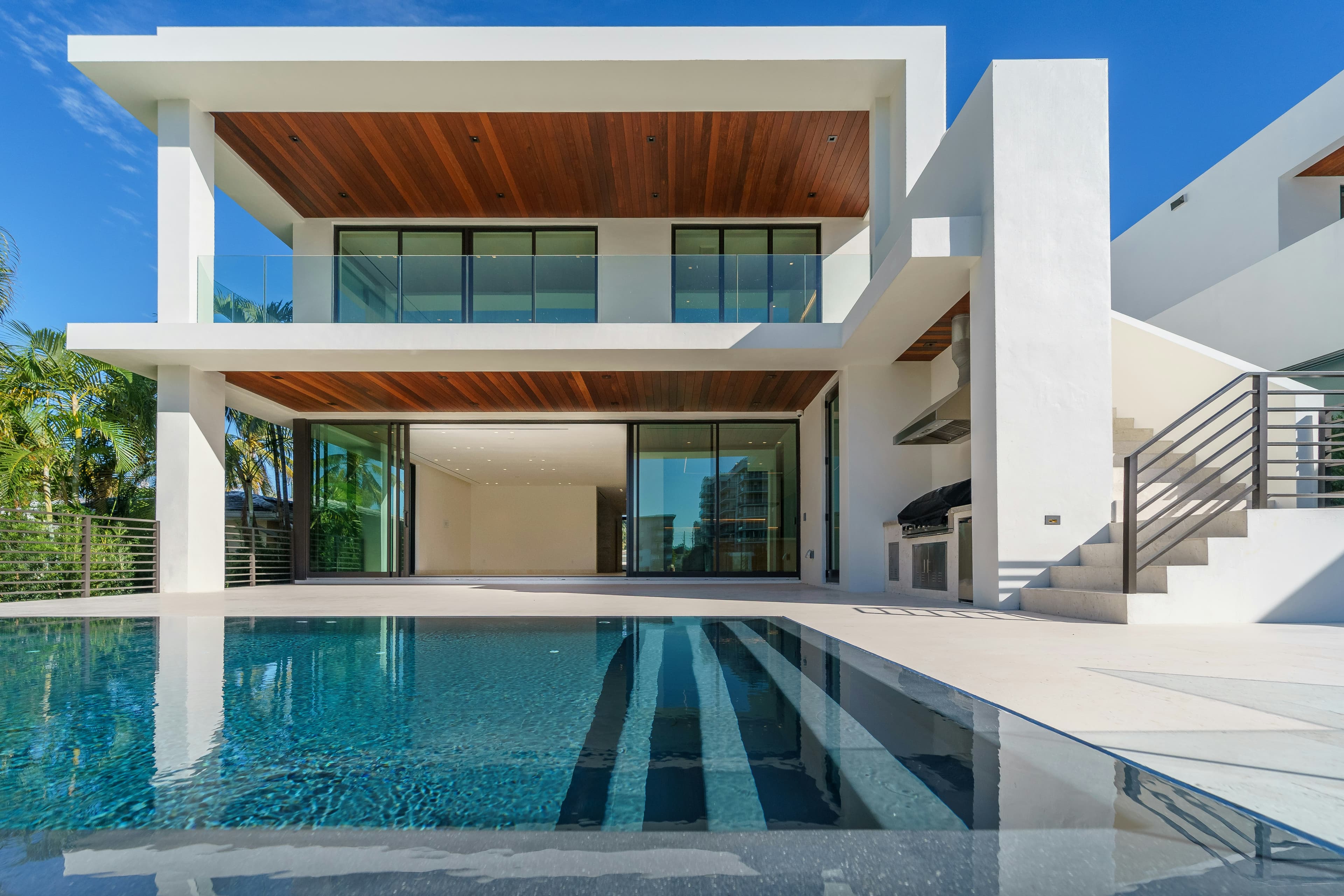 Signature Estate House